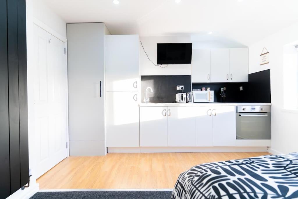 Stylish Studio In Moseley Village برمنغهام المظهر الخارجي الصورة